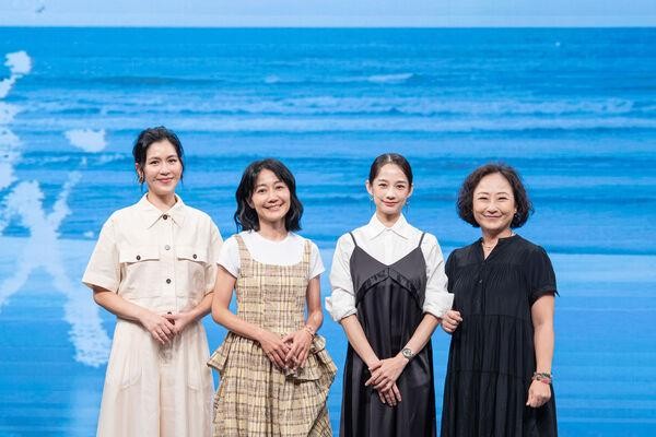 《靜曦》首映記者會演員合照
